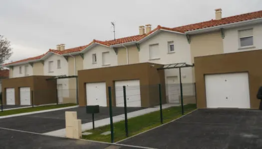 VILLA T4- 82 m² - Ambares- et - Lagrave 