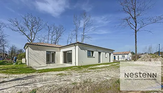 VENTE d'une maison contemporaine neuve 5 pieces (112 m2) a ARSAC, calme et verdure, belles prestatio