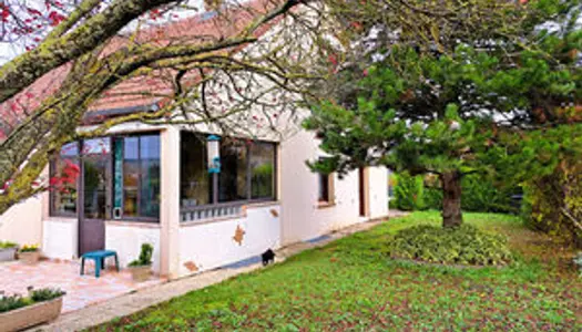 A vendre Maison de plain pied : Le Mesnil-Sur-Oger
