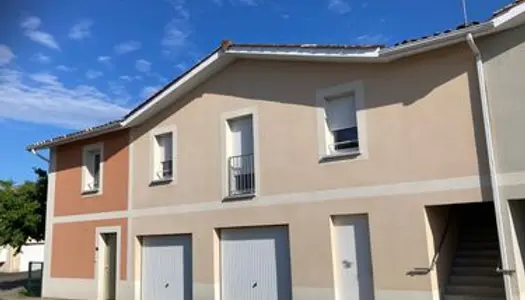 Maison de ville T3 en duplex avec jardin 