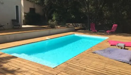 Villa contemporaine/piscine sans vis à vis au calme