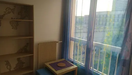 Chambre en colocation à Cergy 