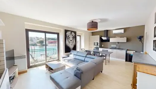 Appartement T2 meublé, tout confort avec balcon et vue Saône 