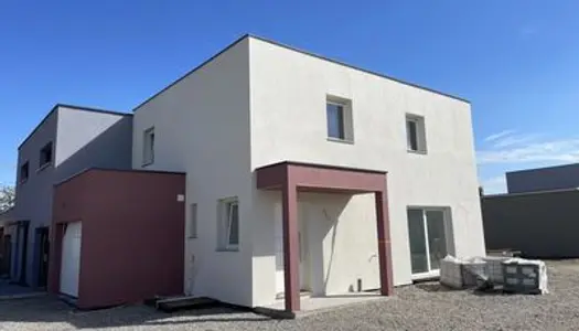 Maison neuve de type 4 pièces de 106 m² habitables à SOUFFLENHEI 