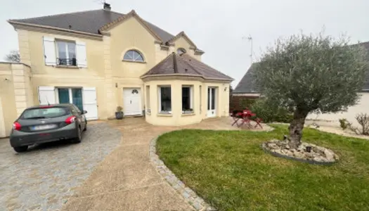 Maison 6 pièces 178 m²