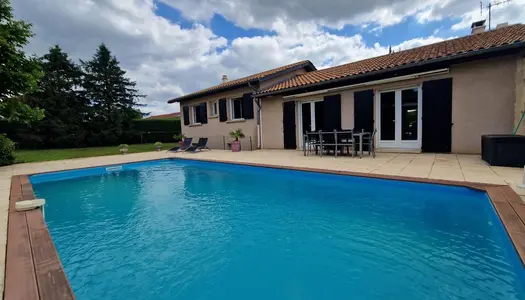 TB villa 110m² hab / Sous-sol enterré 110m² / Terrain 2739m² / Piscine 