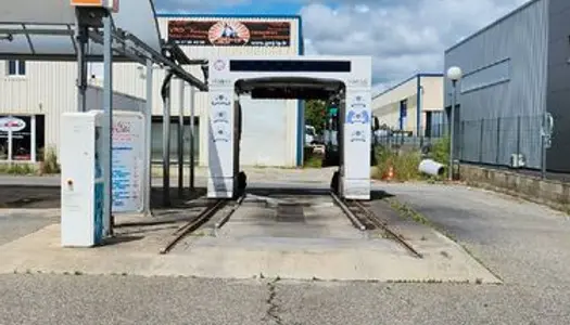 Station de lavage automobile