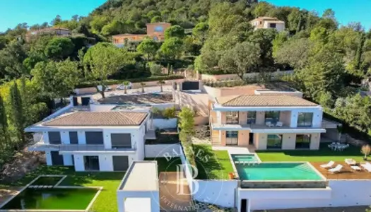 LES ADRETS DE L'ESTÉREL - VILLAS MODERNES - VUE PANORAMIQUE MER 