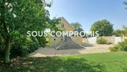 Maison 7 pièces 270 m² 