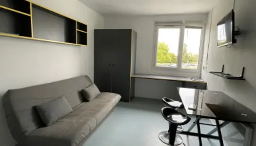 Studio 1 pièce 18 m² 