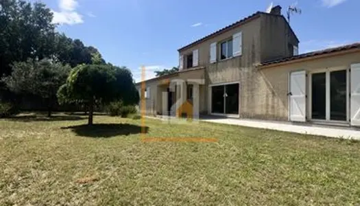 Villa 4 pièces 107 m² 