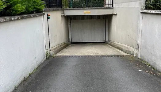 Parking 23 m² 