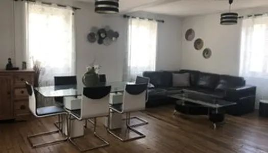 2 appartements dans maison de village