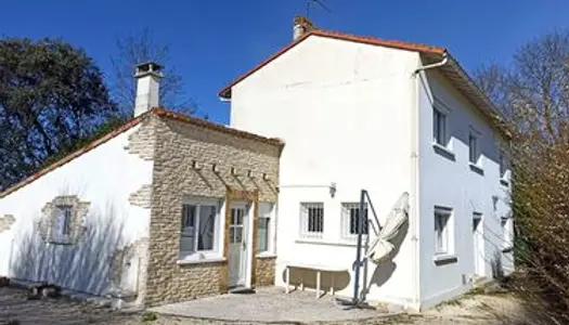 Maison 7 pièces 209 m² 