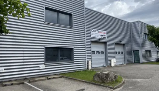Local commercial 220 m² 