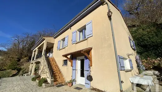 Maison 7 pièces 138 m²