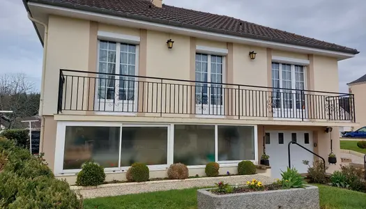 Vente Maison 100 m² à Montigné-le-Brillant 152 817 €