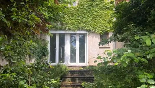Montreuil - Maison à rénover avec jardin 
