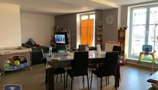 Appartement 4 pièces 82 m²