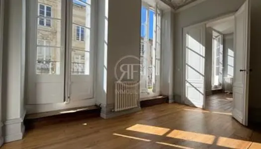 Appartement 3 pièces 120 m²