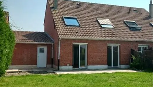 Maison 84 m² Holque 