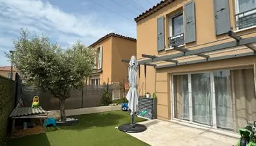 Villa T4 85m² de 2022 jardin de 65m² + places de parking privative 