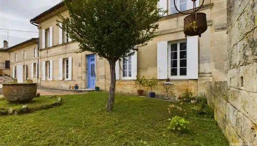 Belle maison de campagne avec maison de gardien, terrain divisible et piscine 