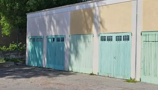 Garage résidentiel la Luquece Manosque (04100)