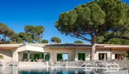 Ramatuelle - Belle villa contemporaine 