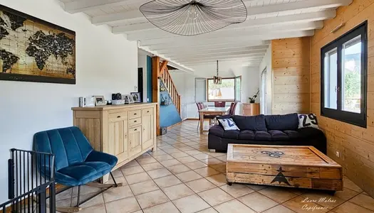 Dpt Haute Savoie (74), à vendre THORENS-GLIÈRES maison 5 pièces de 110 m² - Terrain de 1400 m² 