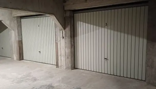 ANGERS Garage fermé 15 m2 