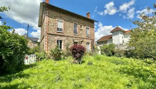 Maison 9 pièces 162 m² 