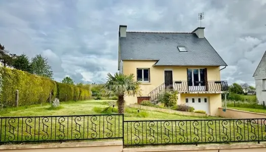 EXCLUSIVITÉ - Dpt Finistère (29), à vendre LANDELEAU MAISON 6 PIÈCES AVEC JOLI JARDIN DE 937M2 