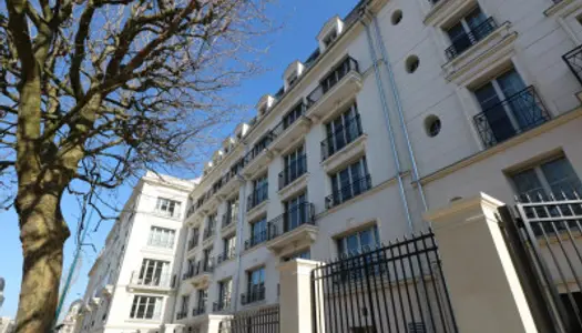 Parking - Garage Location Le Raincy   95€