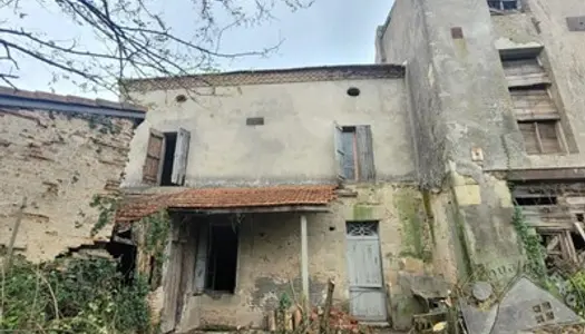 Maison Vente Grateloup-Saint-Gayrand 7p 250m² 45000€