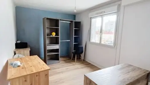 Appartement 5 pièces 82 m² 