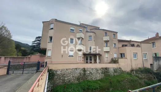 Immobilier professionnel Location Saint-Péray  105m² 1100€