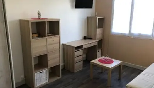 Studio 1 pièce 24 m²