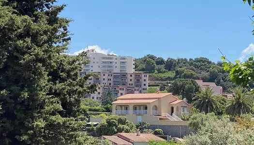 Villa 5 pièces 150 m² 