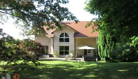 Maison 5 pièces 168 m²