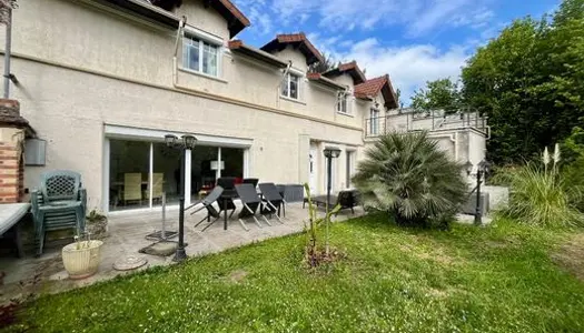 Villa 5 pièces 127 m²