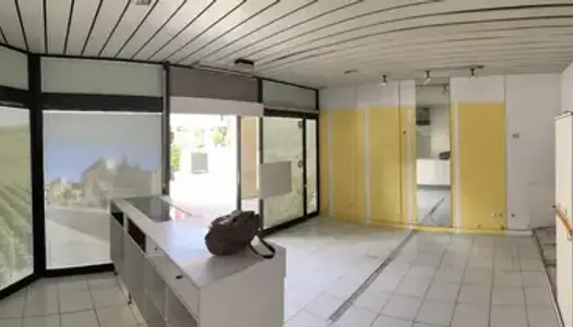 A LOUER, Local commercial 23 m2 