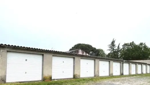 Albi secteur universite- 10 garages 