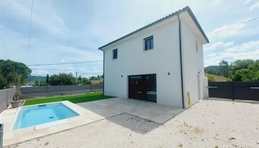 Maison neuve 3 chambres piscine jardin 