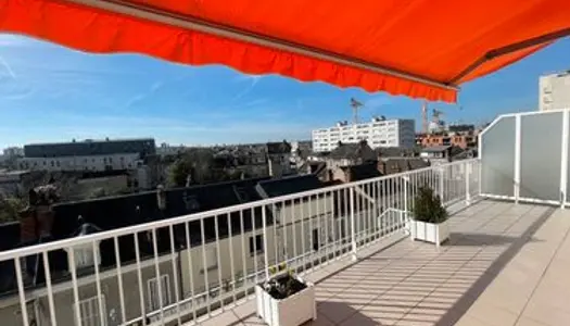 Appartement Tours Rabelais 86m2