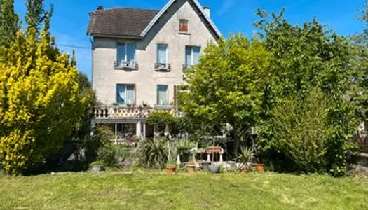 Maison 135 m2 sur 38 ares de terrain 