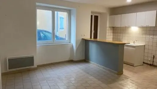 Maison/appartement T3 mitoyen 58 m2 + combles