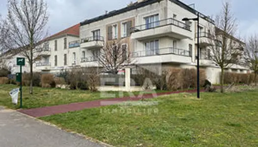 Appartement Saint Pierre Du Perray 2 pièce(s) 41 m2 