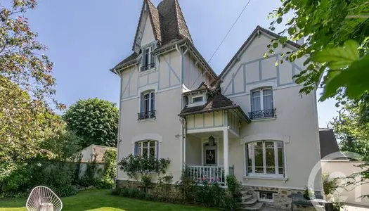 Maison 6 pièces 130 m² 