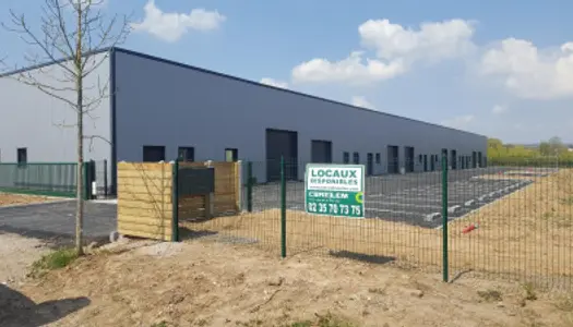 Local commercial 144 m²